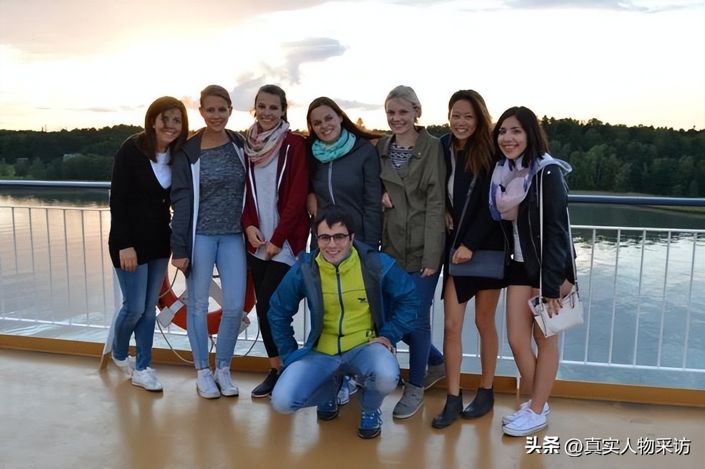 我，考入法国一年只招12人顶级香水学院，没毕业就有2家香水公司