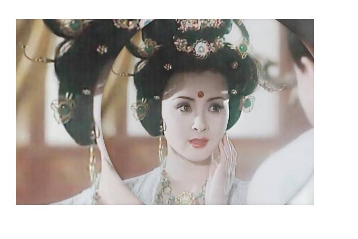 杨贵妃与常人不一样的地方都在哪,杨贵妃到底是哪里的人