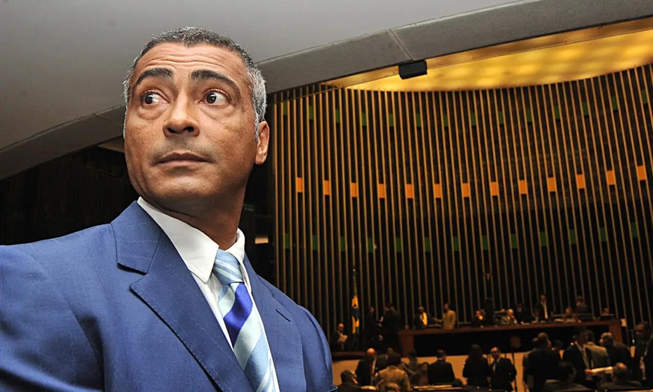 巴西十大传奇足球巨星,巴西著名球星小罗