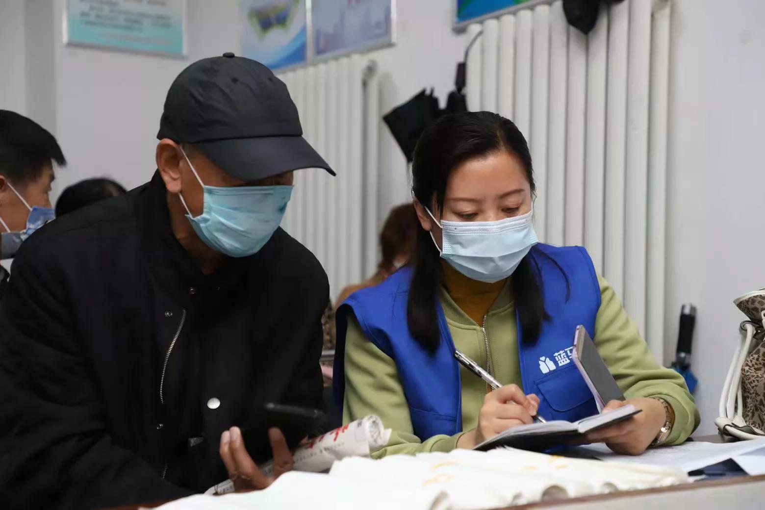 社工委关爱老人志愿服务活动简报,数字助老服务队伍