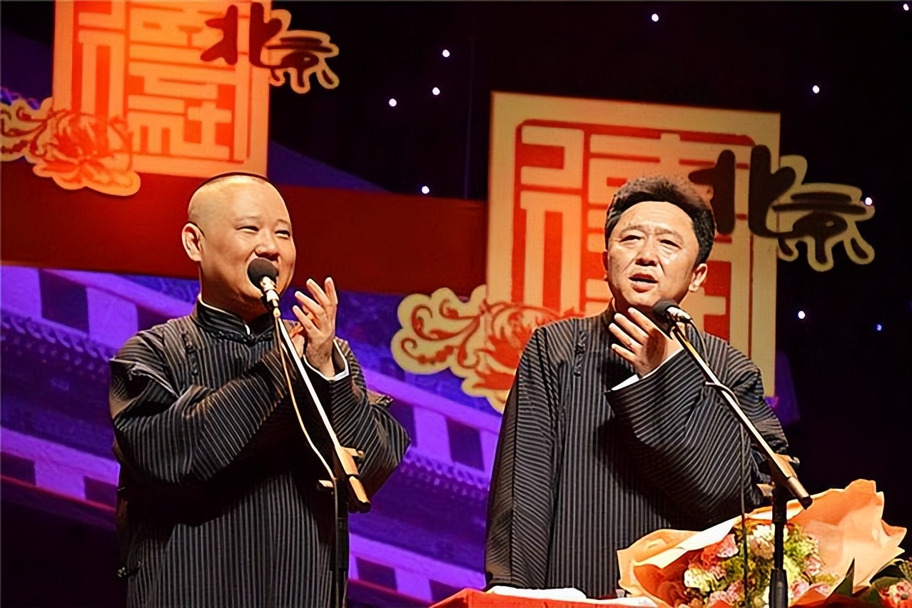 德云社张云雷岳云鹏秦霄贤孟鹤堂,岳云鹏秦霄贤同台说相声