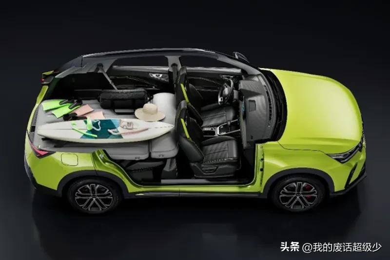 五菱神车老百姓能开得起房车,五菱神车又出新款房车