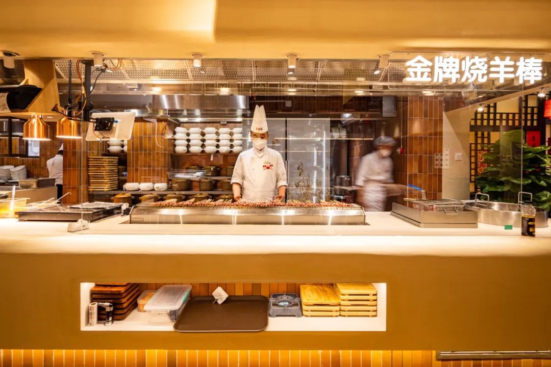 中餐企业,为什么长期落后于国际连锁巨头?