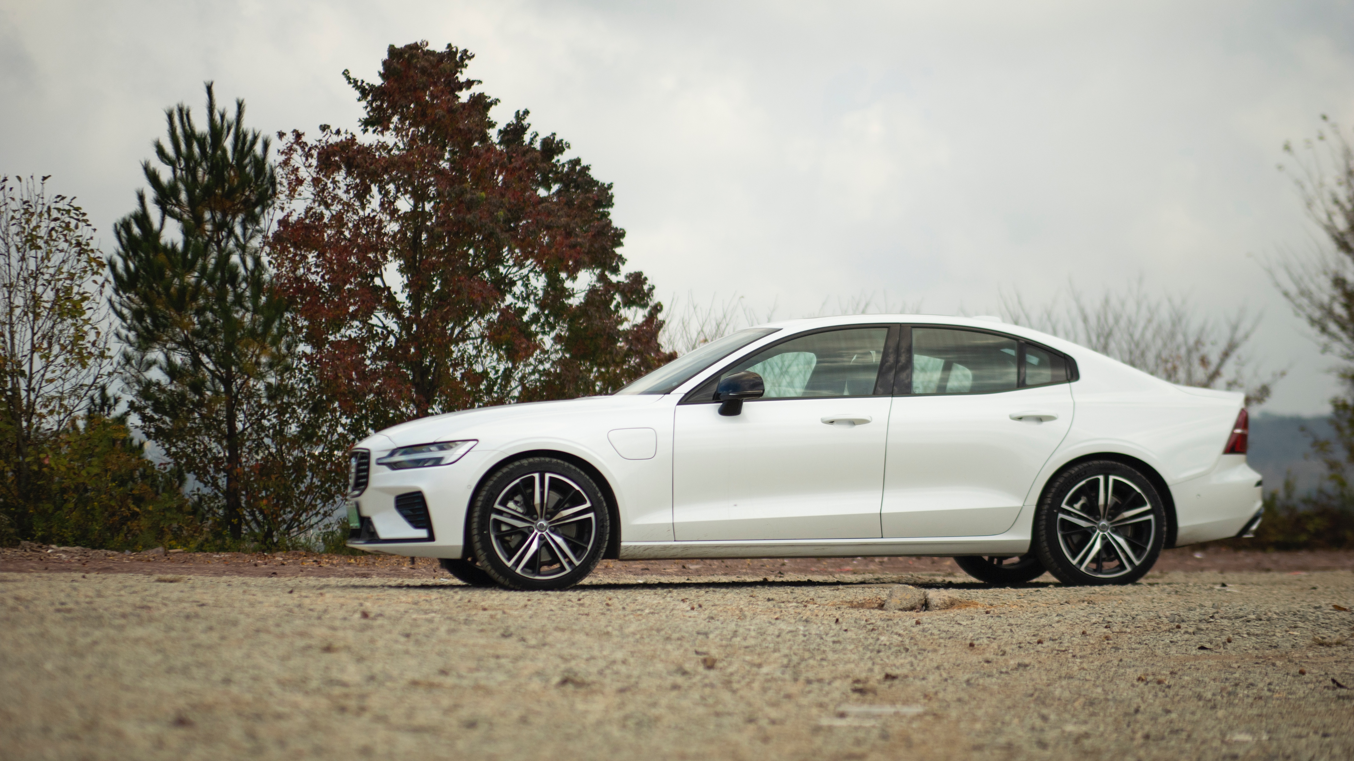 沃尔沃s604.7秒零百加速,沃尔沃s602022款智逸豪华版