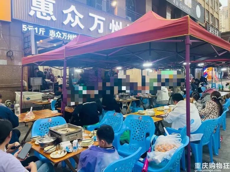 民心佳园夜市前后对比,城南家园很火的夜市