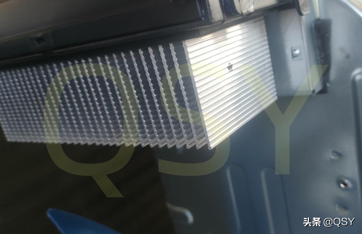 华凌n8he1和美的风尊拆机对比,美的风尊空调外机拆机全过程视频