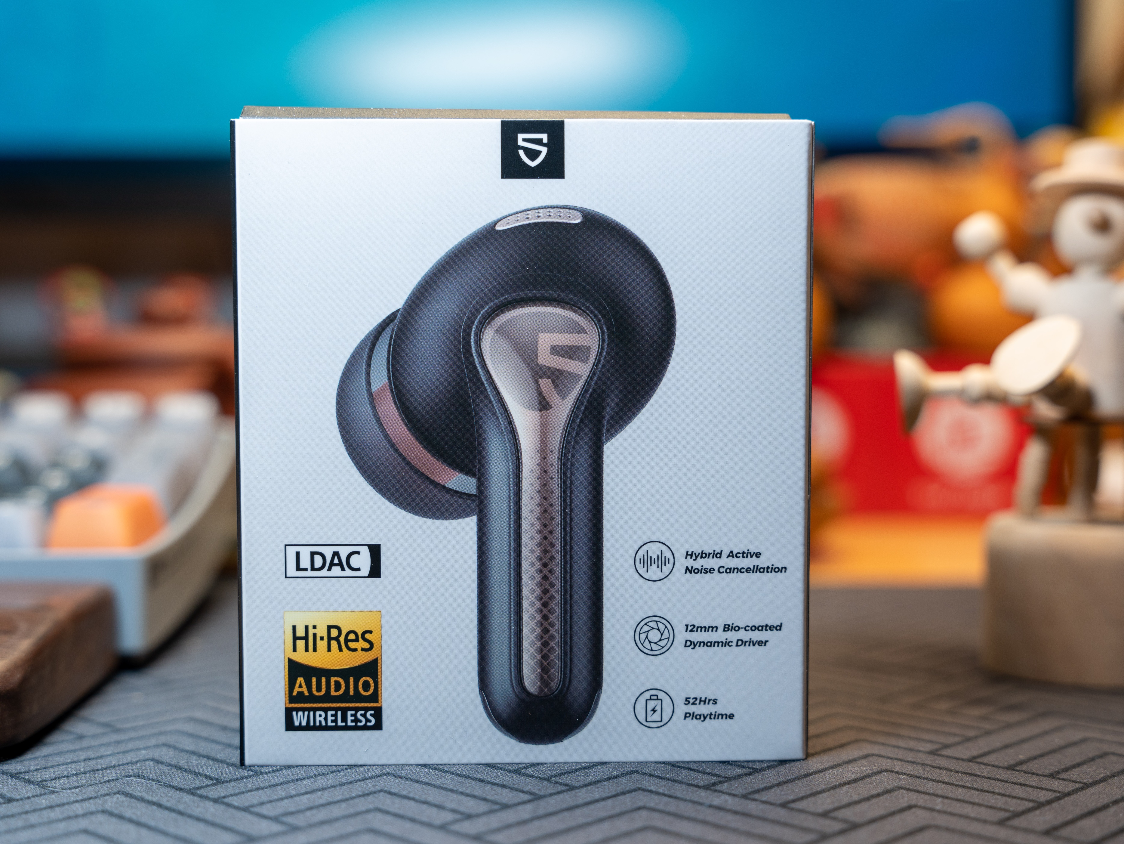 300块不到买Hi-Res金标主动降噪蓝牙耳机—泥炭Capsule3Pro分享