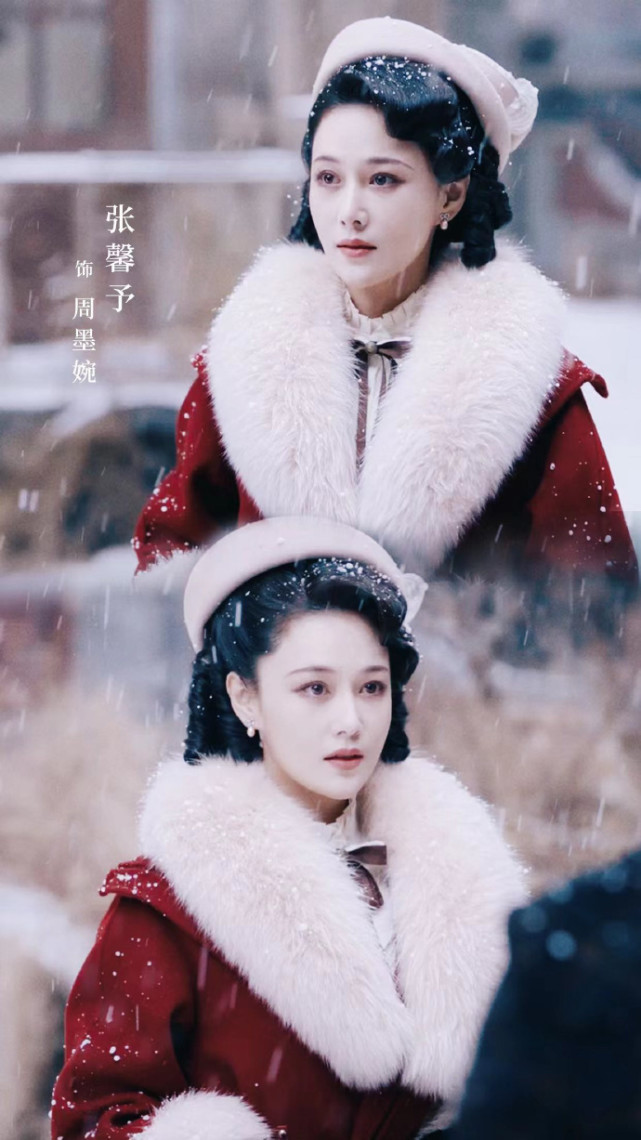 张馨予练舞摔倒,张馨予摔倒的瞬间