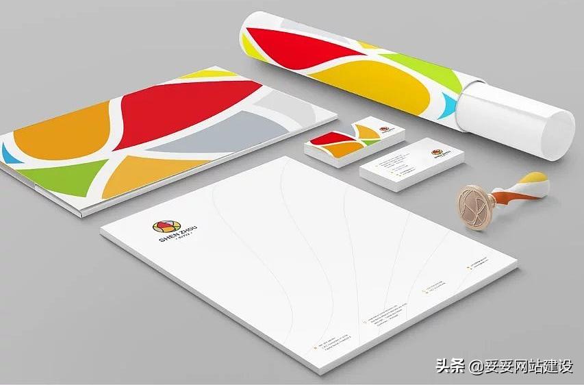 网站网页设计技巧之深底色设计