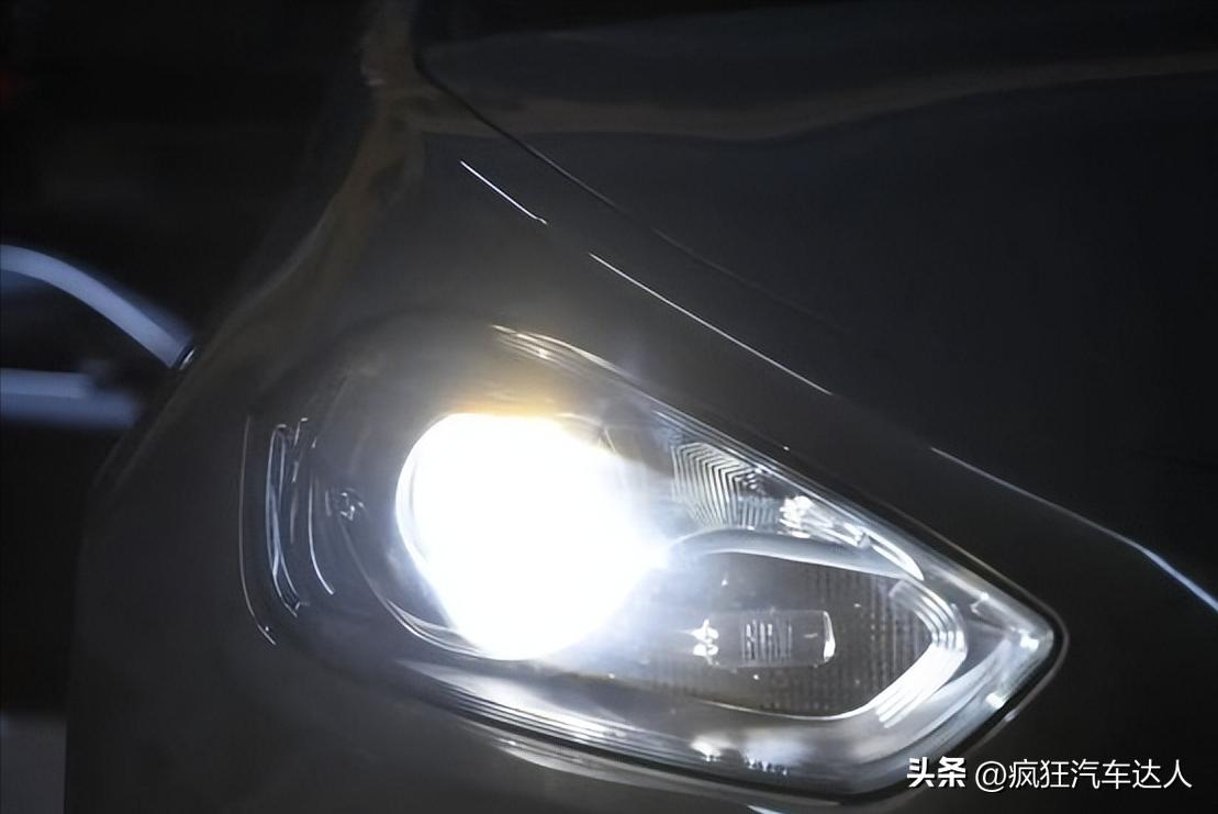 氙气大灯和led大灯哪个好实用,氙气大灯和led大灯怎么选