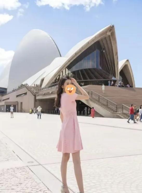 澳洲美女“北极鲶鱼”后续，惹众怒求饶