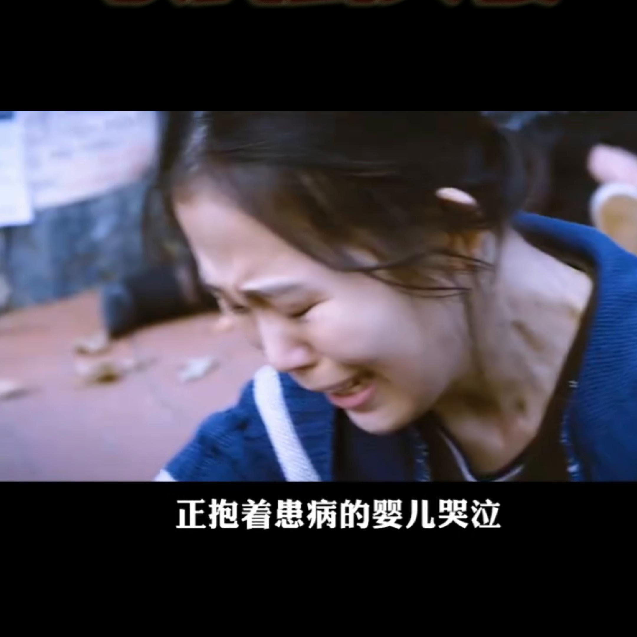 上百万人不停的疯狂喝水，拦不住就会撑死#电影解说