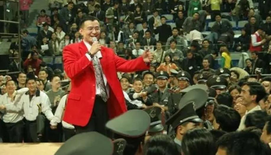 100万拜师陈安之,陈安之月入百万