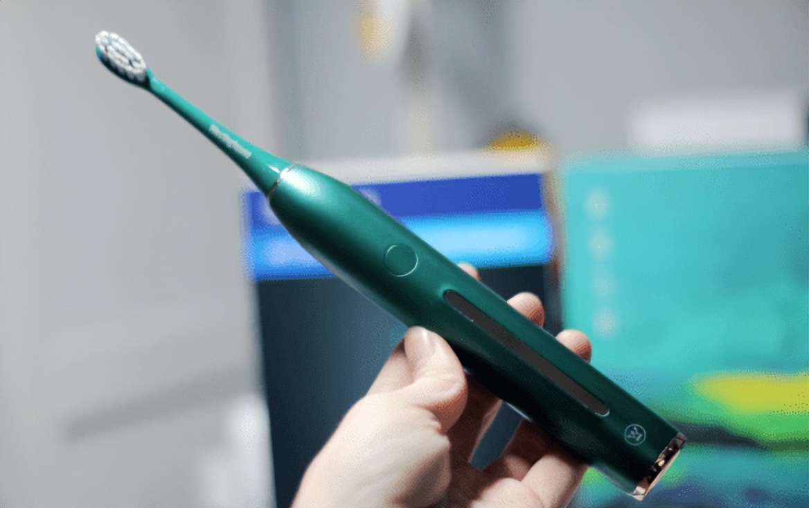 欧乐b电动牙刷p3000和p4000哪个好,电动牙刷哪个品牌的质量最好