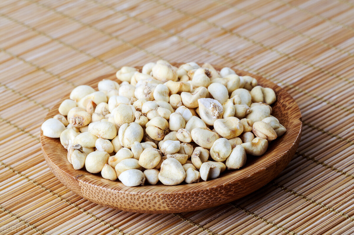 口苦口干这是湿热症的表现，推荐一组方，湿热并除身体好