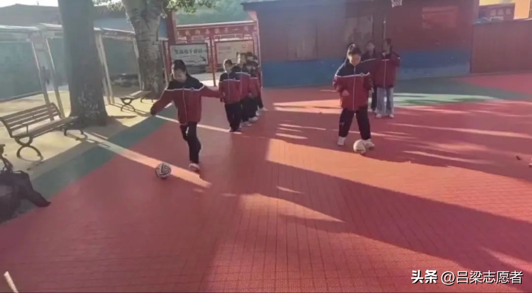 校园足球半决赛,校园足球巅峰对决