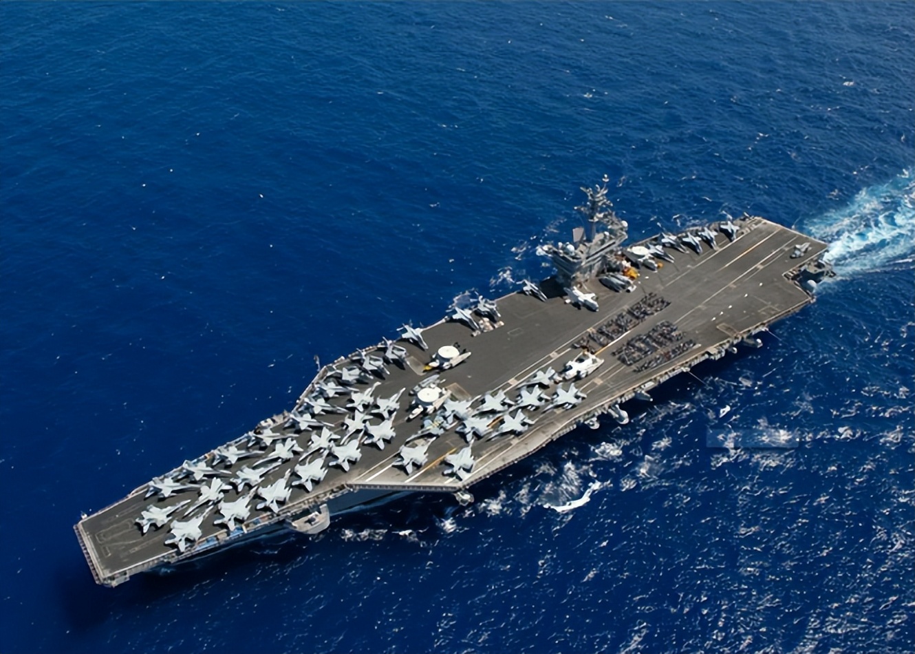 美财长警告称美国的金融危机,美国财长表态令人生厌