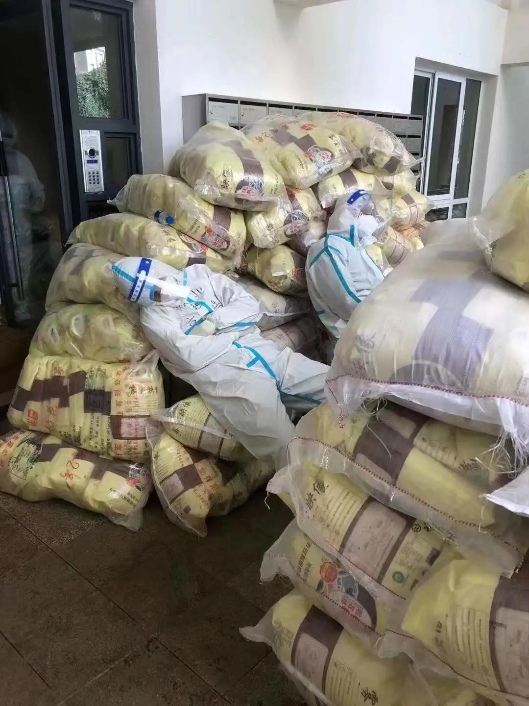 蓝光天娇城的这些*拍偷**照，让人泪目