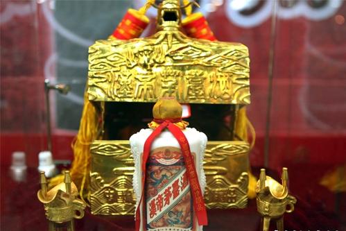 老真酒和假老酒的相同之处,老假酒和假老酒有什么区别