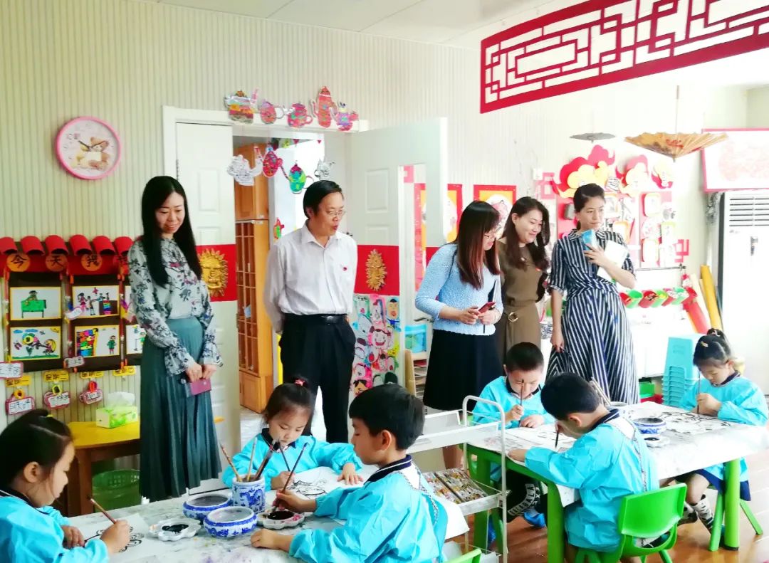 喜报全国巾帼文明岗,荣获全国巾帼文明岗简报