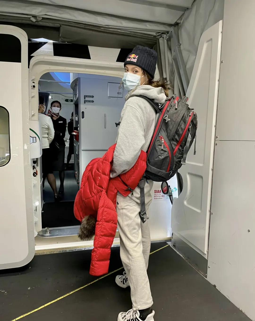 易烊千玺和谷爱凌的妈妈,谷爱凌妈妈怎样培养女儿天赋