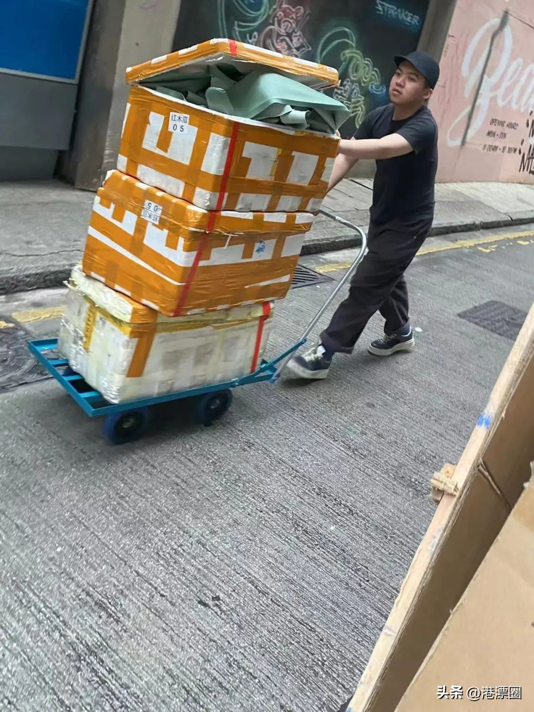 在香港开餐馆赚钱吗,去香港洗碗多少钱一个月