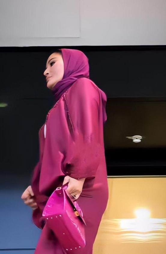 莫扎太后素颜,莫扎太后气场