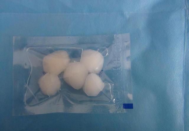 脚趾甲总往肉里长还疼是什么原因,脚趾甲老是戳到肉