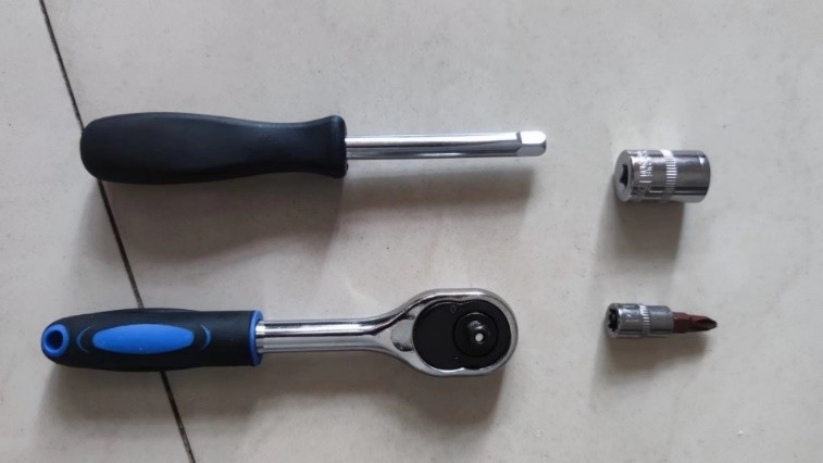 自己动手更换卡罗拉自动变速箱油,自己动手换卡罗拉机油详细教程