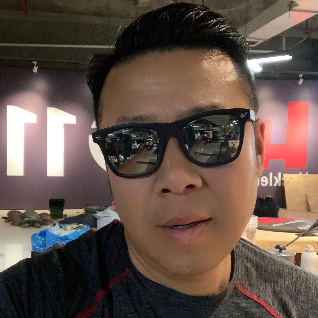 玩的就是真实主打的是真诚销售 (主打的就是一个反差)