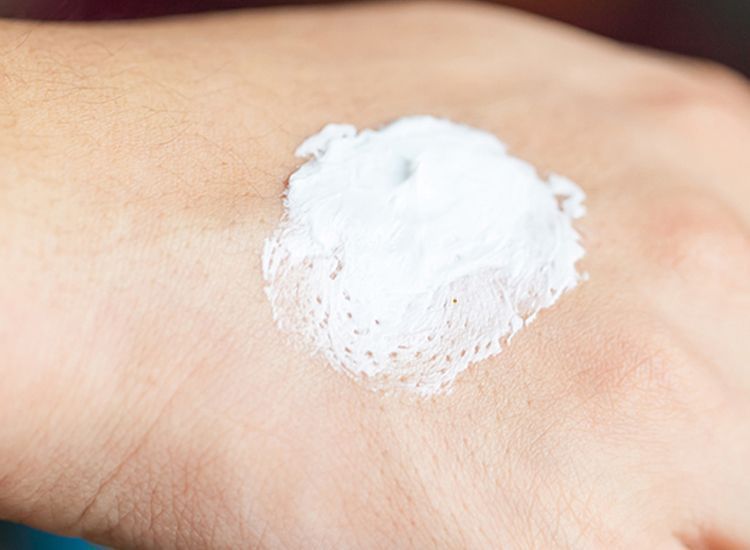 包装丑但好用国货的平价护肤品,被“包装”耽误的5个国货护肤品