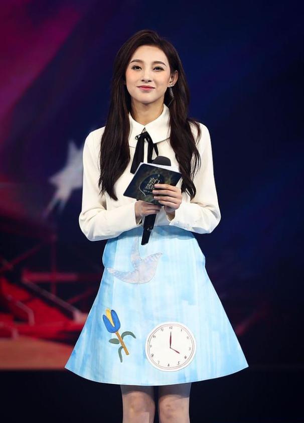 龙洋和马凡舒谁是央视一姐,马凡舒龙洋被采访