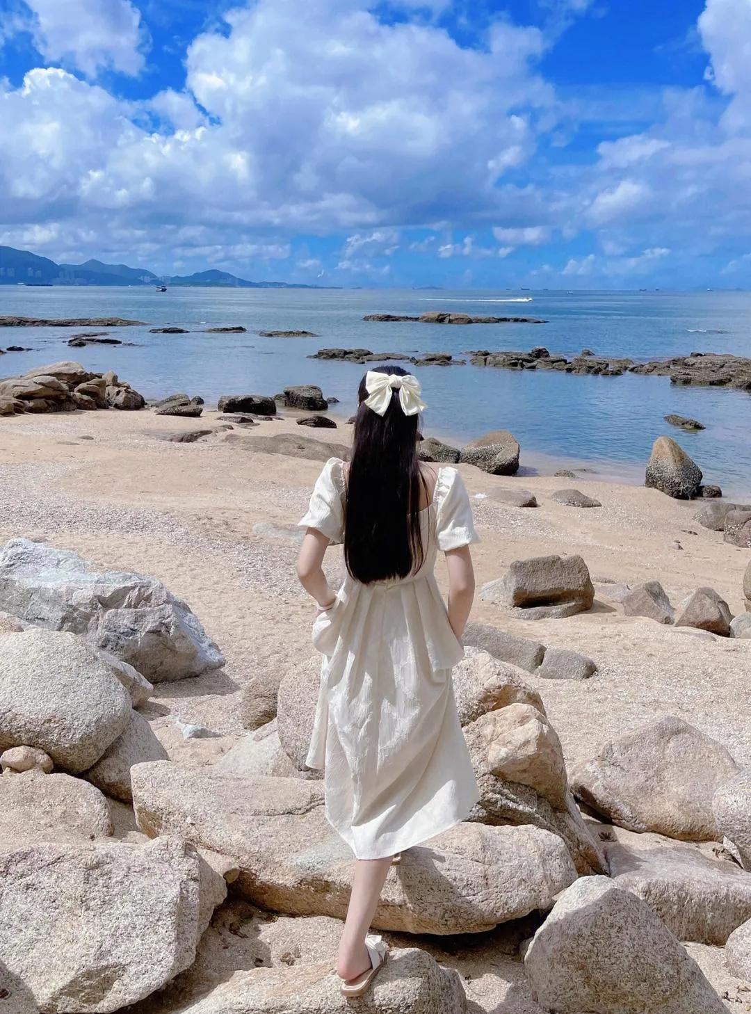 一个人真正的成熟是不轻易的指责,真正的成熟是不轻易指责别人