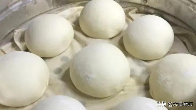 蒸馒头直接放酵母粉不冲开可以吗,蒸馒头直接放碱