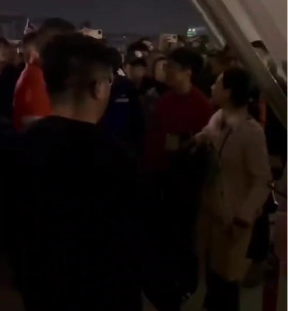 活久见女足,活久见门将梅开二度泰山大胜亚泰