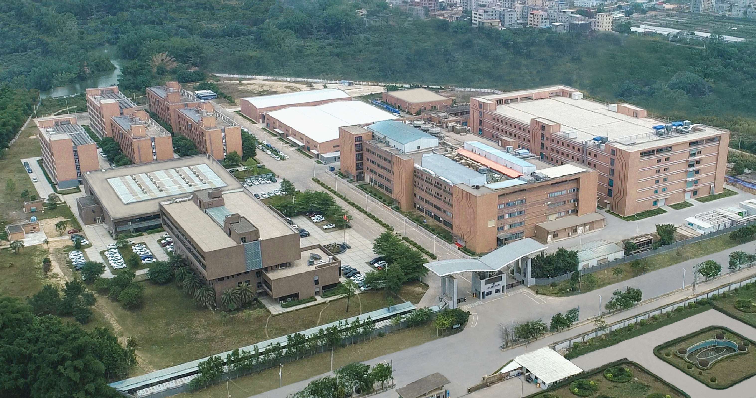 厚积薄发，锂电池领先企业豪鹏科技抢占新高地