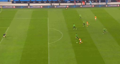 3-1！超级冷门，青岛海牛击败北京国安，中超新魔鬼主场诞生