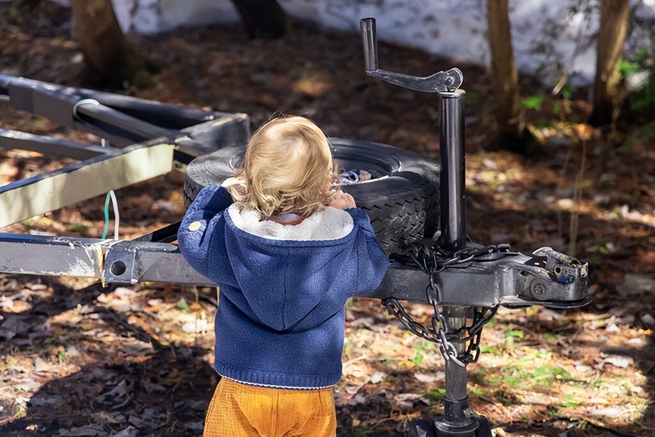 小孩几个月学步比较好,宝宝大运动发展缓慢怎么锻炼