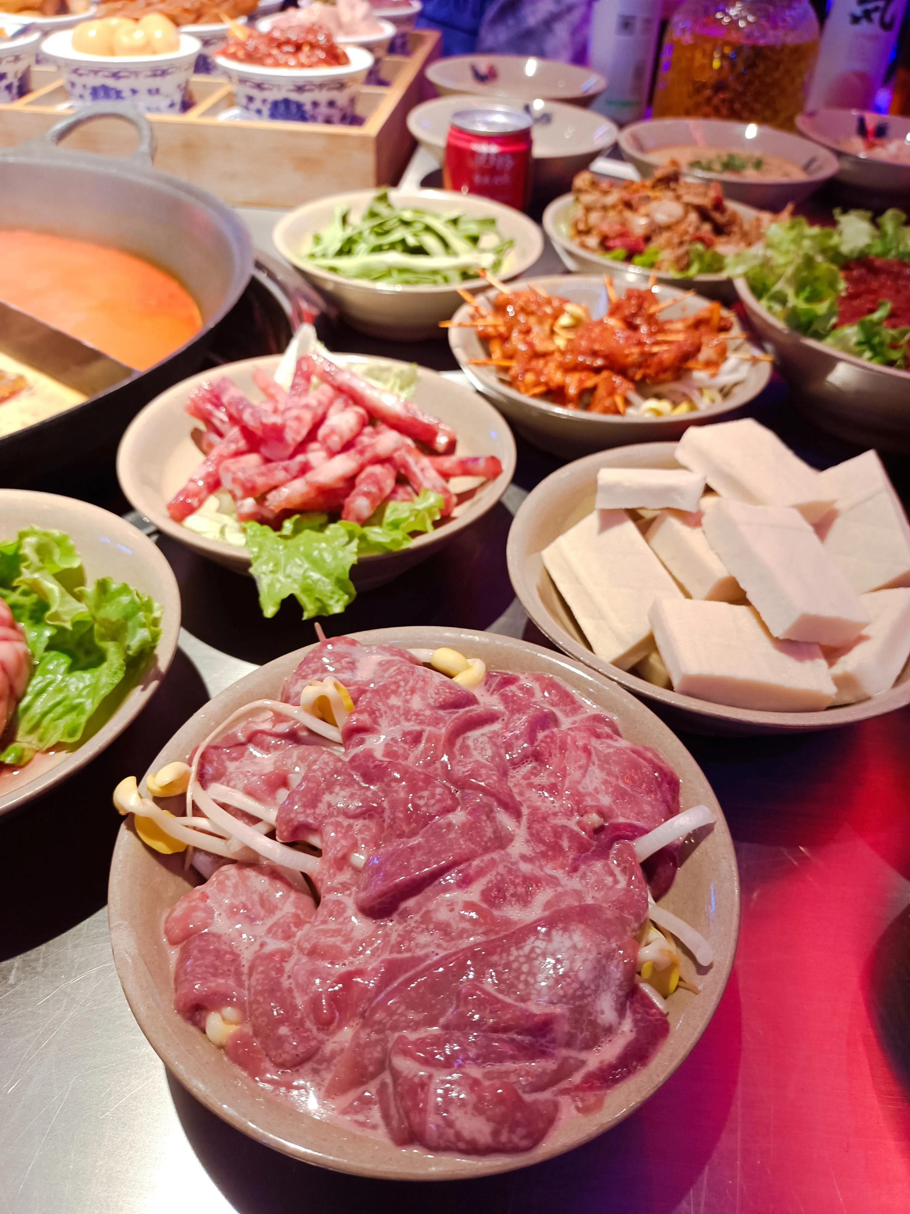 吃正宗重庆火锅就到胡同里,井格重庆火锅