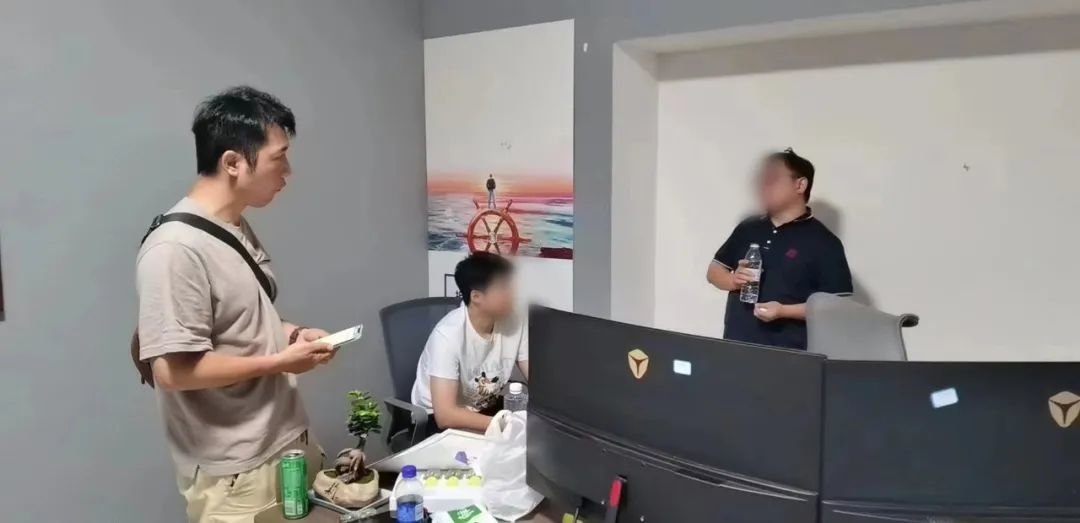 诱导市民上*证假**券App炒股，南昌警方跨省捣毁电诈软件技术窝点，抓获14人