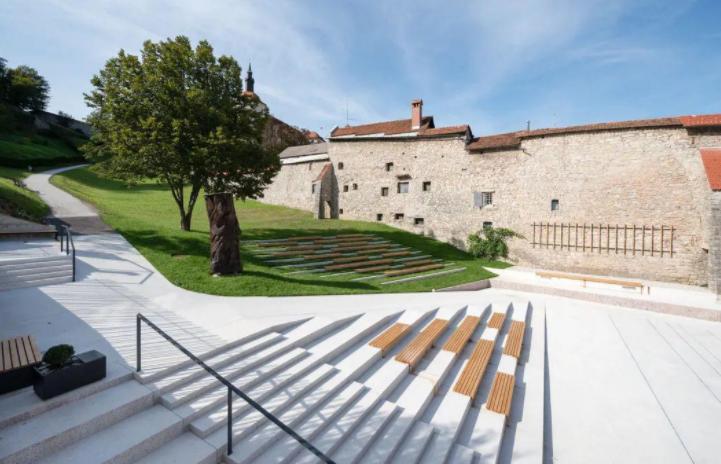 平房台阶单数还是讲究双数,台阶要单数双数有讲究吗