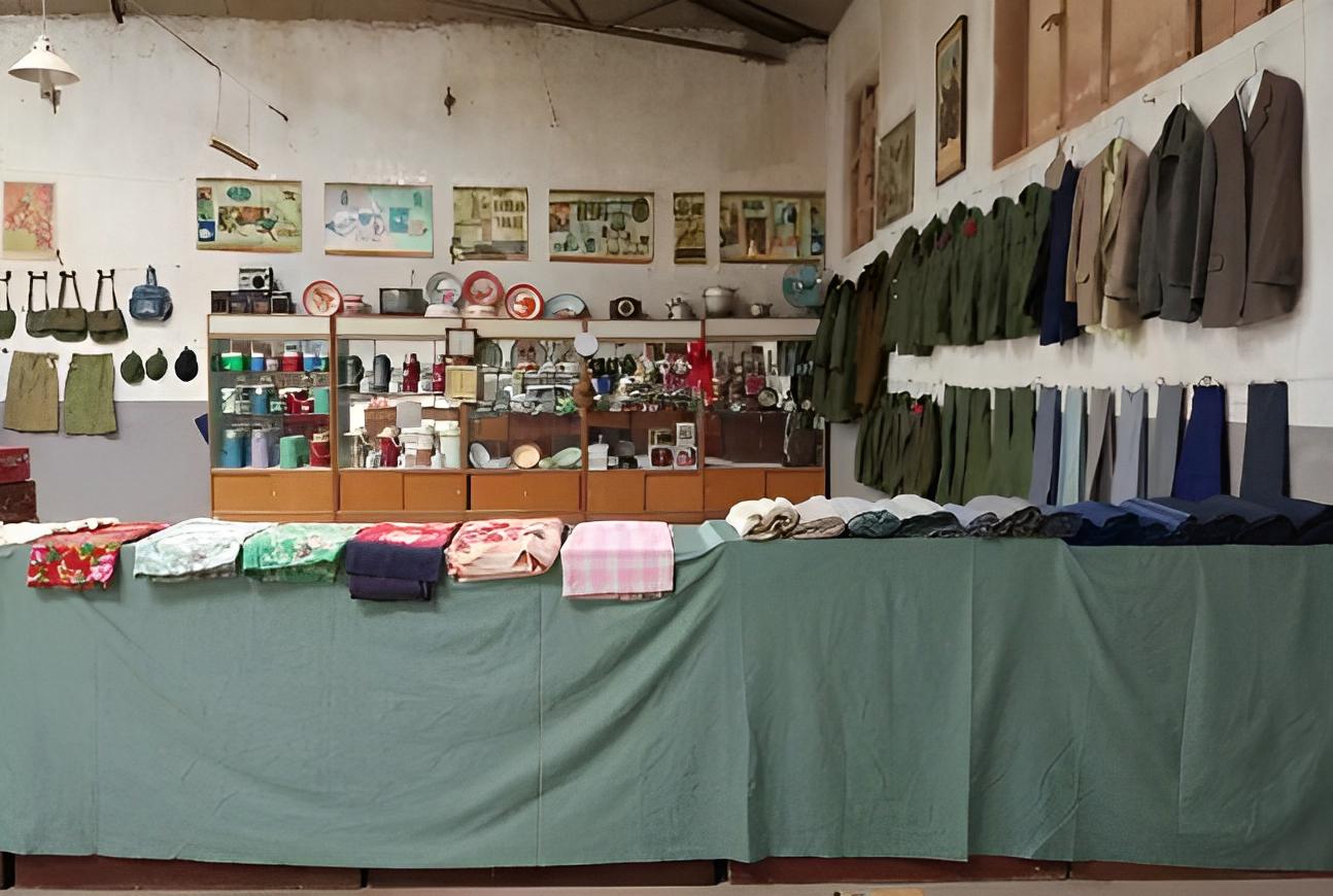 80年代欧美中性风穿搭,复古风穿搭80年代衣服