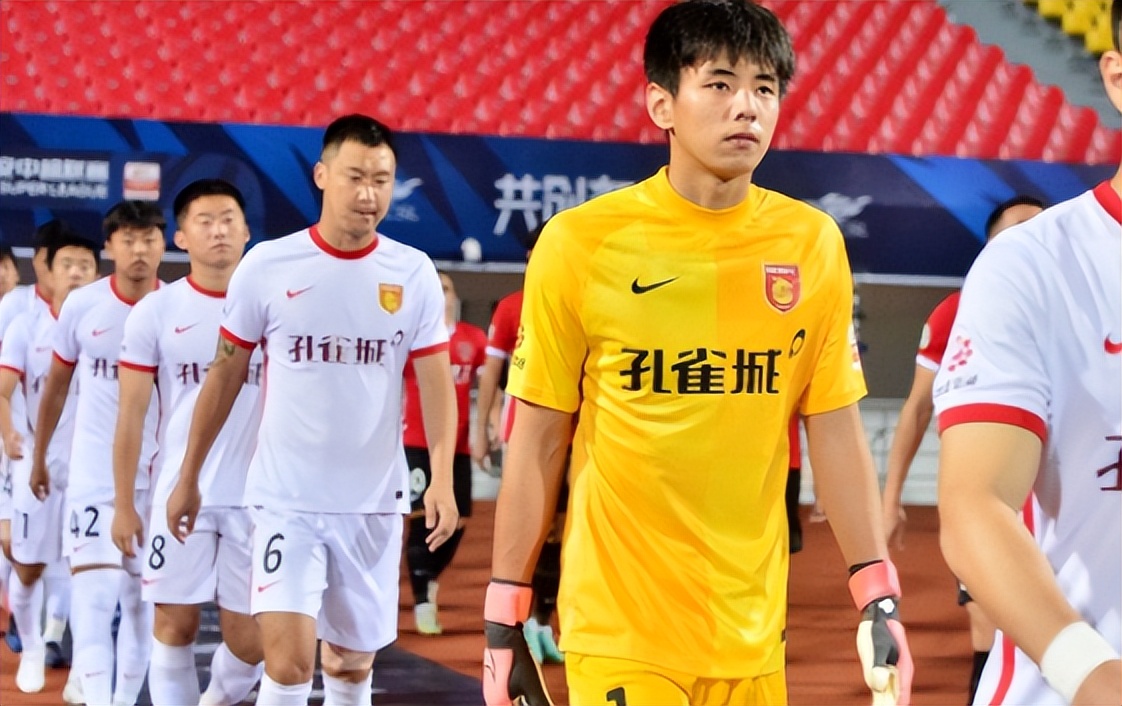 撞脸李现小男孩原视频,撞脸李现的萌娃