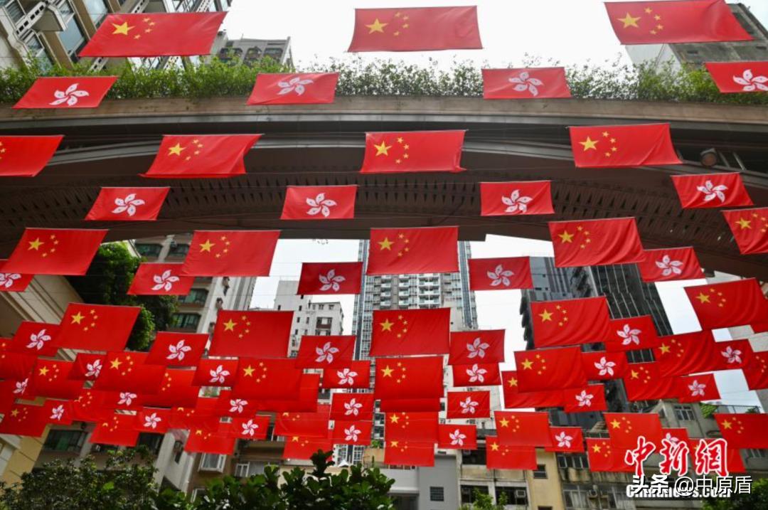 今天,香港这一幕让人热泪盈眶