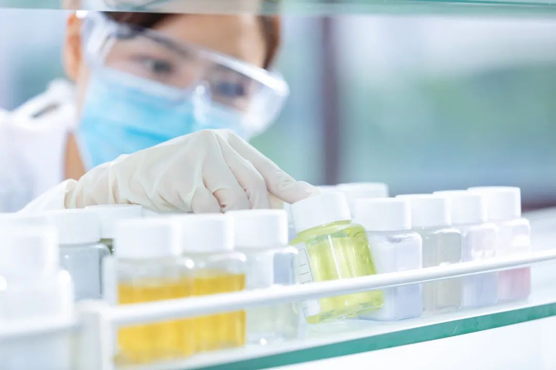 设计专业就业前景好的专业是什么,播音专业和表演专业就业前景