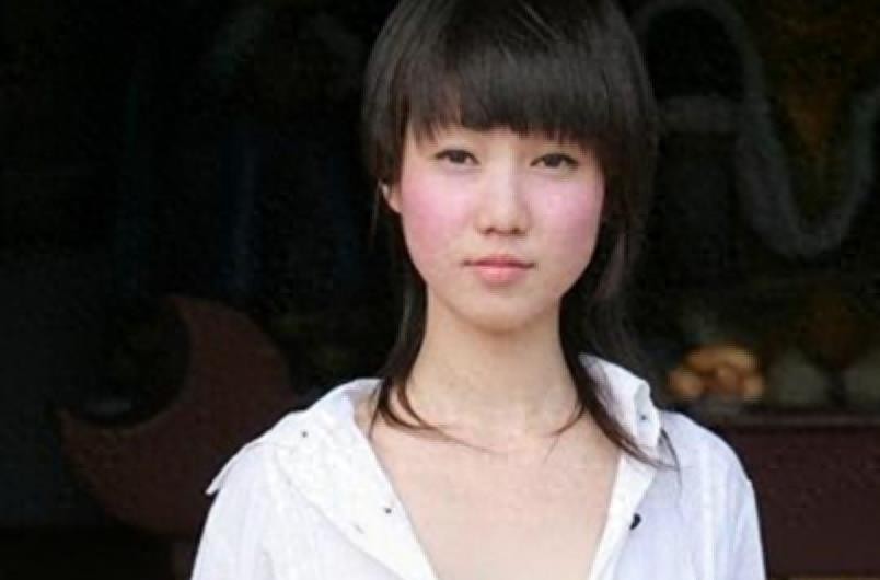 “最红裸模”*筱雨张**，出道一年拍21套人体写真，今38岁仍孤身一人