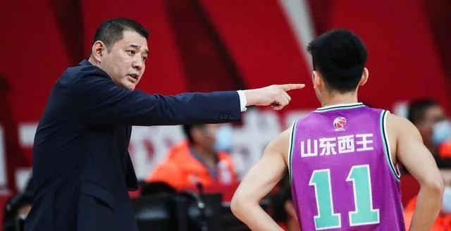 山东主教练巩晓彬,山东男篮为啥不请巩晓彬当主教练