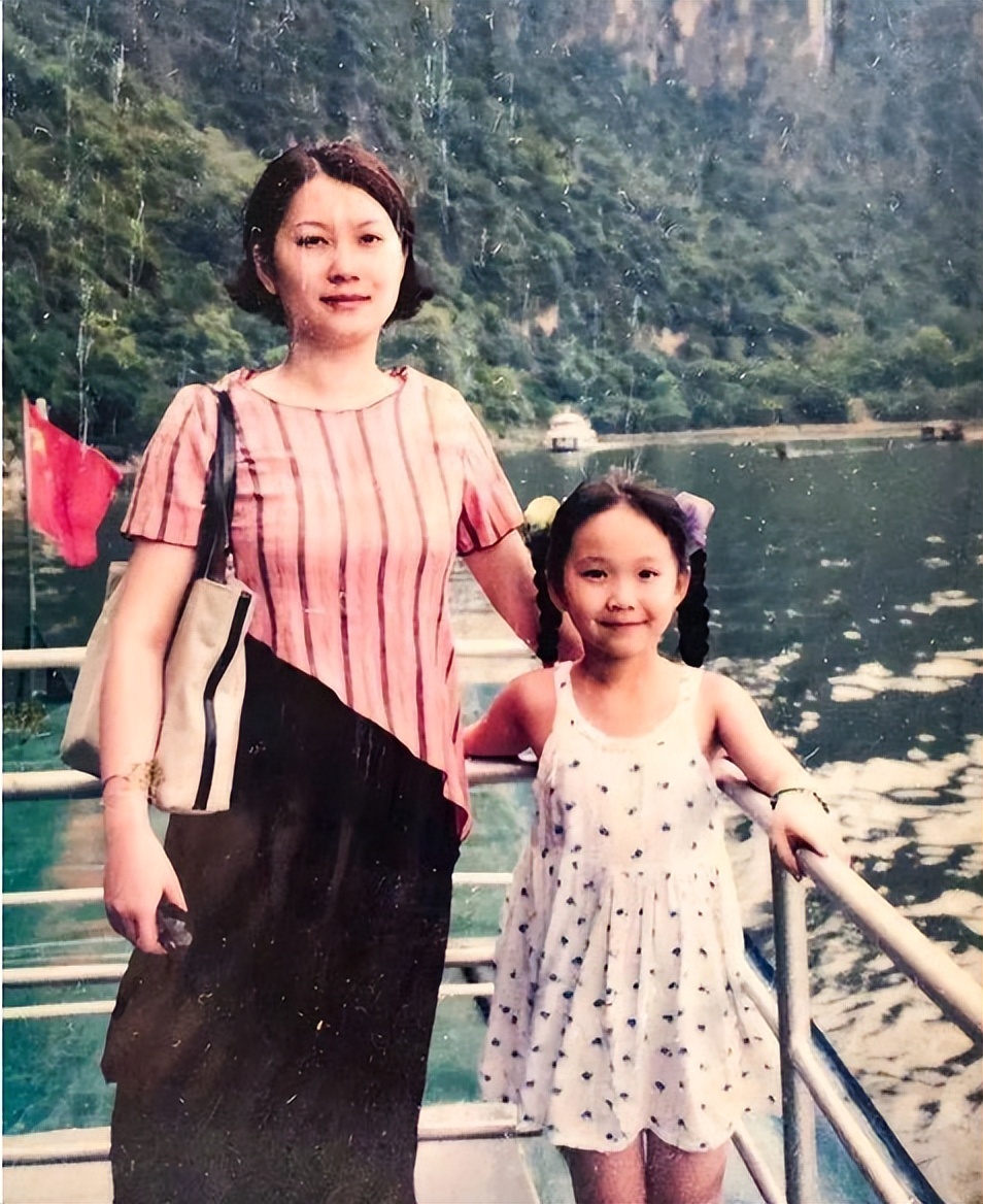 女子画图片大全,女子画奇怪图案