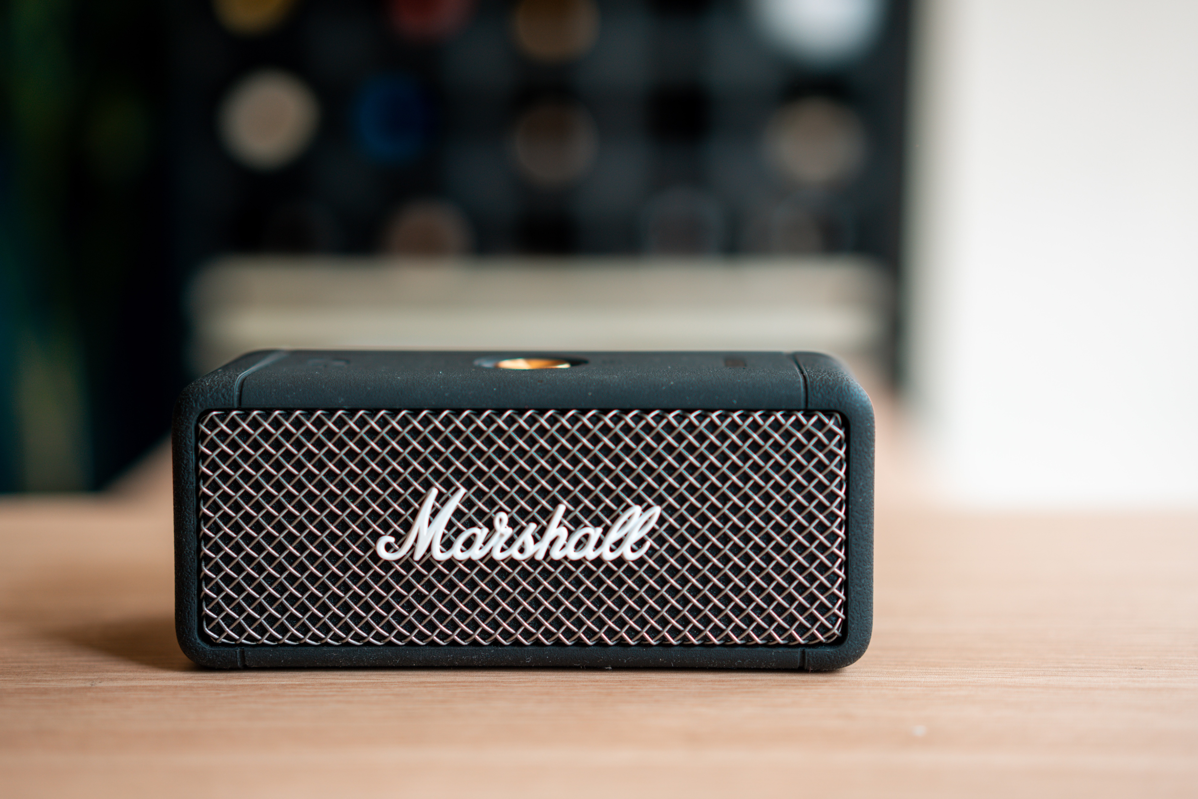 马歇尔蓝牙音箱对比评测,马歇尔embertom2为什么受欢迎