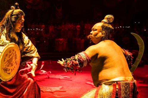 杨贵妃与安禄山互生情愫，怕被发现无意发明一物，至今仍是流行